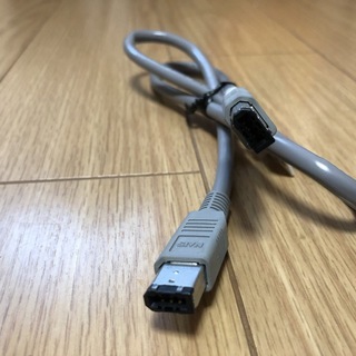 IEEE1394ケーブル　６ﾋﾟﾝ0.7ｍの画像