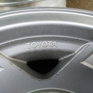 プラドなどに トヨタ純正ホイール 15インチの画像