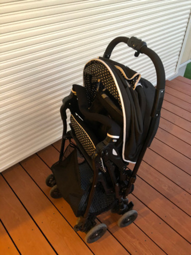 ベビーカー　A型　軽量