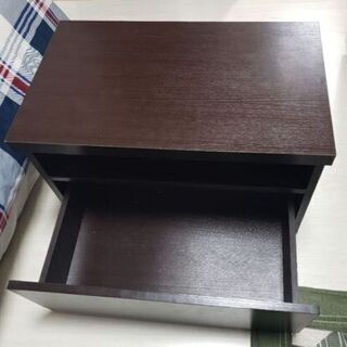 小さいテレビ台　キャスター付きの画像