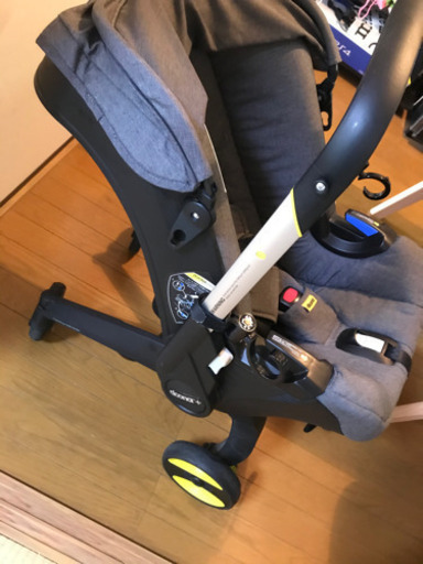 doona ベビーカー