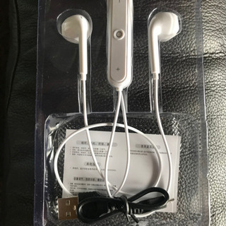 Bluetooth イヤホンの画像