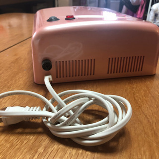 UVランプ ネイルケア用品 ジェルネイルアイテムの画像
