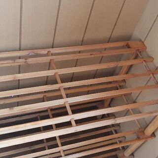 小さな収納台売ります。
