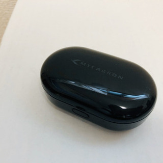 True Wireless Earbuds(充電器のみ)の画像