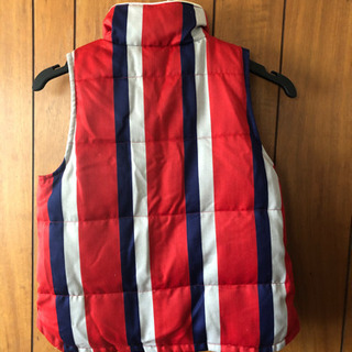 リバーシブルダウンベストの画像