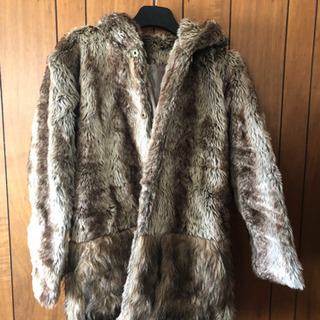 毛皮風コートの画像