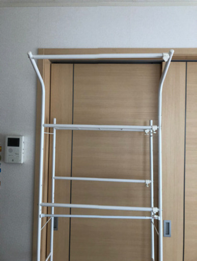 【急募】ラック（洗濯機の所で使用してました）