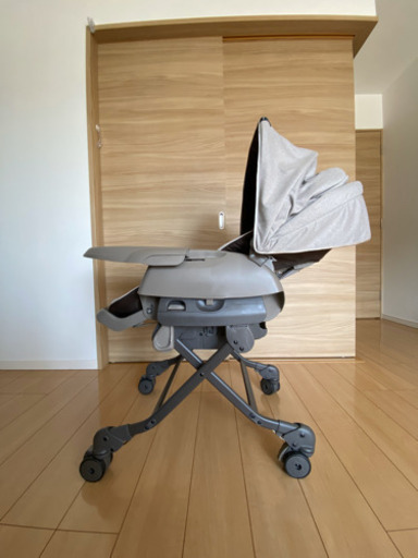 コンビ ホワイトレーベル ハイローベッドチェアー ネムリラ AUTO SWING BEDi おやすみドーム EG ヘーゼルベージュ(BE)