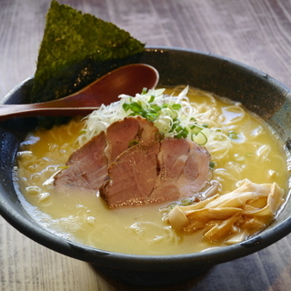 店長候補募集　下総中山駅前のラーメン屋です福利厚生完備