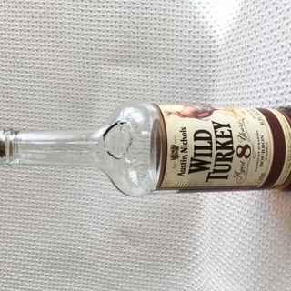 WILD TURKEY Aged 8 years  50.5% ...