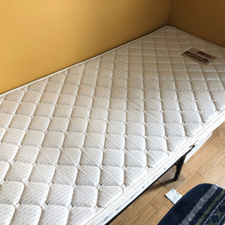 シングルベッド枠　ニトリの画像