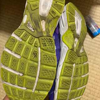 ランニングシューズの画像