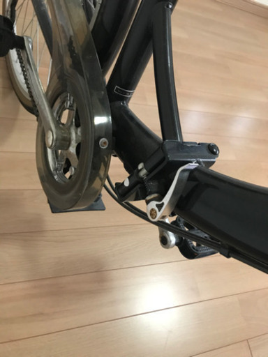 変速6段の折り畳み自転車