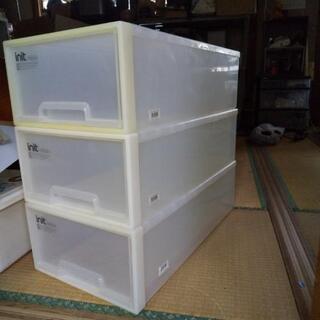 衣装ケースバラ三段ホワイト