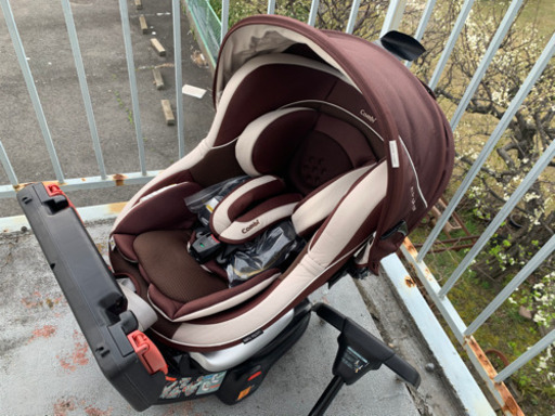 コンビ ☆ チャイルドシート ラクティアターン EG TB-520 ☆ ギャラクシーブラウン ☆ 清掃済み^ ^