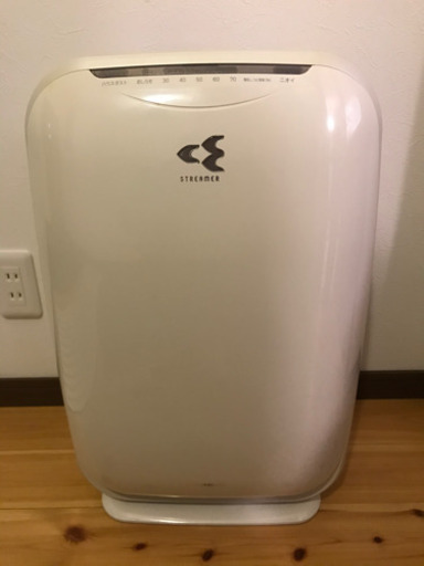 引き取り限定！ダイキンの空気清浄機！