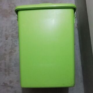 大容量　ゴミ箱　グリーンの画像