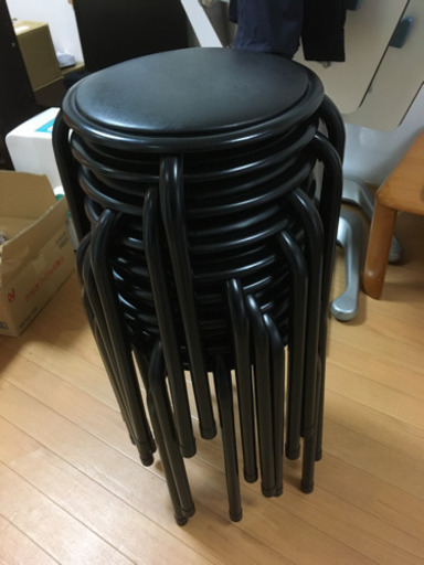 ほぼ新品状態！丸椅子10セット！