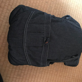 抱っこ紐美品の画像