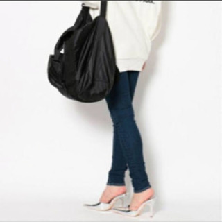 GYDA ポインテッドミュールの画像