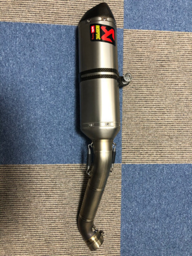 アプリリアV4Rトゥオーノ用アクラポ