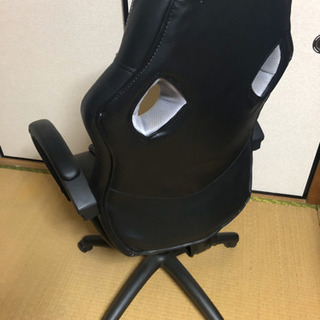 山新　チェア　椅子　イス　ゲーミング　ハイバックの画像