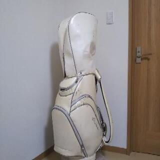 ゴルフキャディバッグほしい方いますか？
