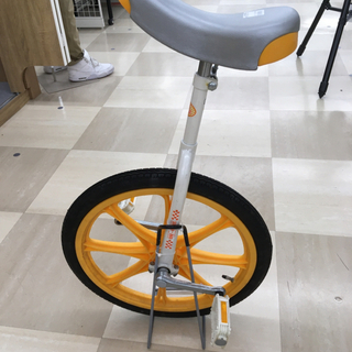 UNICYCLE 20インチ スタンド付き一輪車