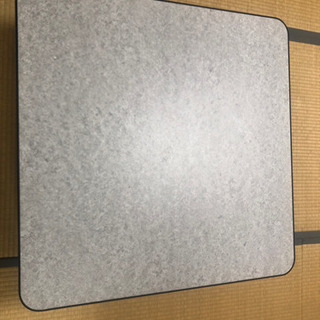 「引き取り決定」コタツ　