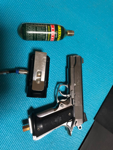 【値下】【エアガン】コルト タンク別体式