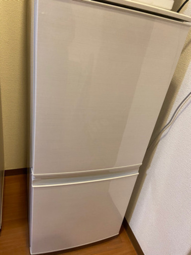 SHARPシャープ冷蔵庫2017年製どっちもドアです