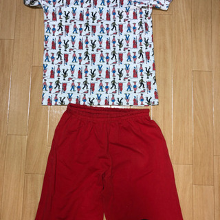 UNIQLO kids XL パジャマ　あげます！