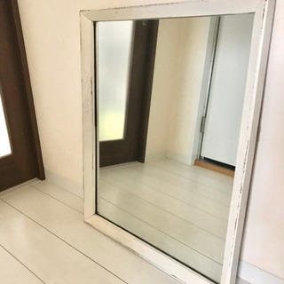 アメリカン家具。アンティークミラー