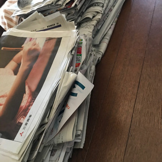 新聞紙(広告も入ってます)