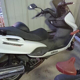ヤマハ　マジェスティ FI 125cc　コマジェの画像
