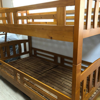 二段ベッドの画像
