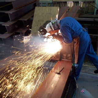 鳶・鍛冶・多能工募集