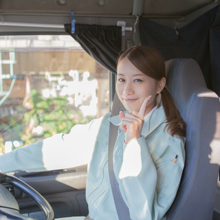 3t配送ドライバー◆月収28万円以上可能・週休2日・日払いOK・...