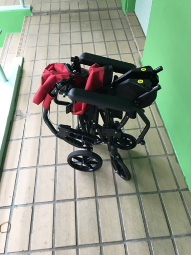 折り畳み車椅子