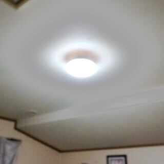 【取付/交換 作業します】LED コンパクト シーリングライト です。の画像