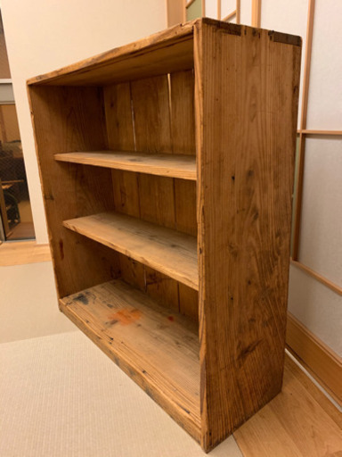 年代物のレトロな木製棚　本棚に使ってました