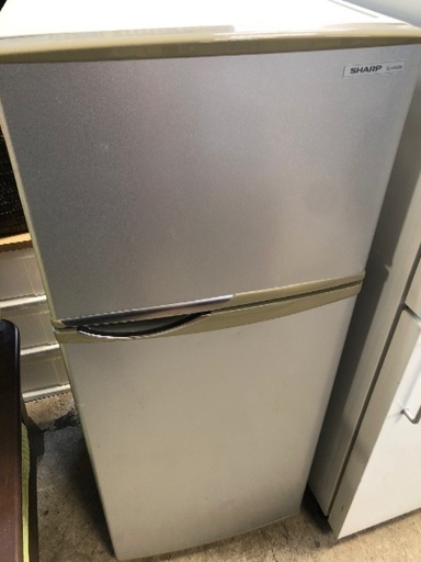 SHARP 2ドア冷蔵庫　2012年製