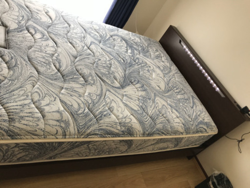 ダブルベッド 決まりました！