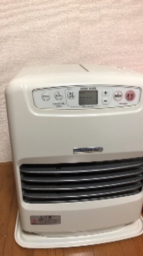 ファンヒーター、灯油タンクセット　引取の方値引き