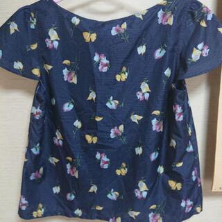 ブラウスの画像