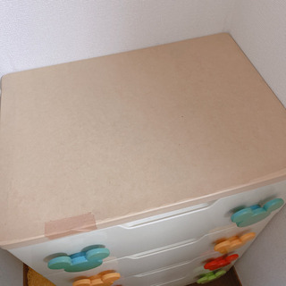 ミッキーのタンス 4段の画像