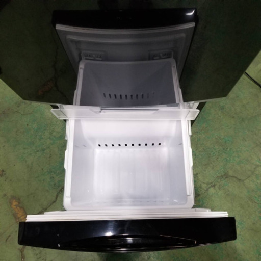 ★2018年製でまだまだ綺麗！★単身向け少し大きめの２ドア冷蔵庫★東芝　153L★送料設置無料エリアあります★新生活に是非！★