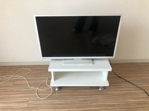 テレビ、テレビ台