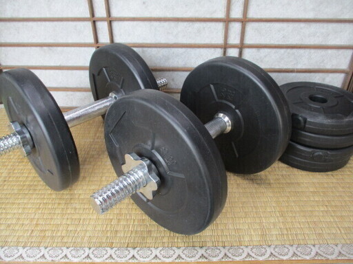 ダンベル5kg（2.5㎏）4個　2点＋1.25㎏（4個）　キレイ